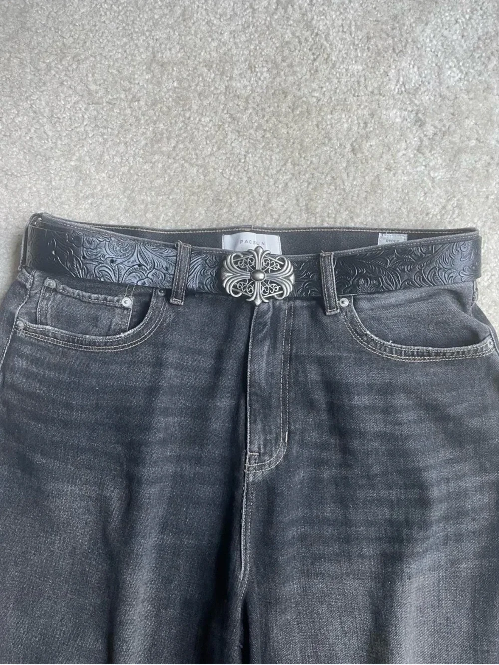 Y2K/vintage chrome hearts style belt with floral design